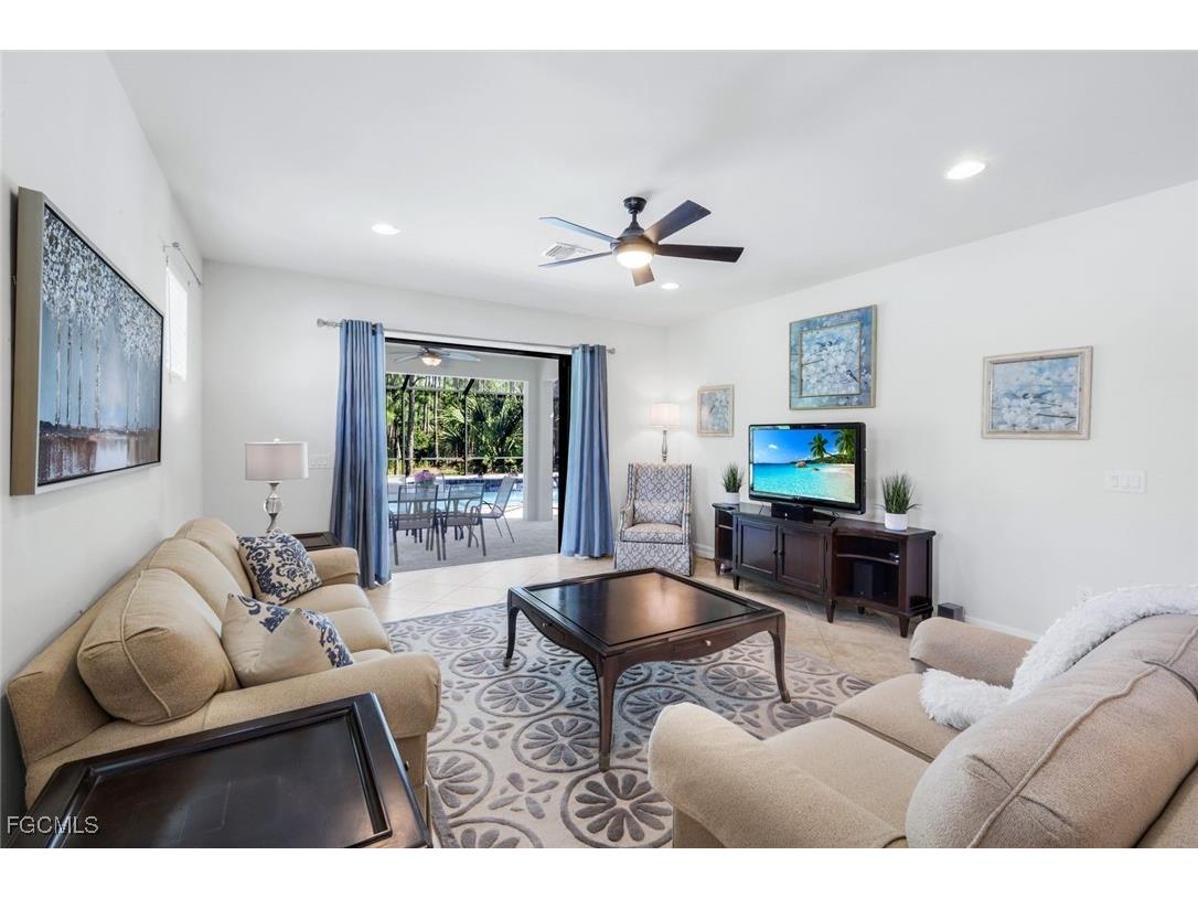 10870 Maitland Way Fort Myers FL 33913 2025010853 image7