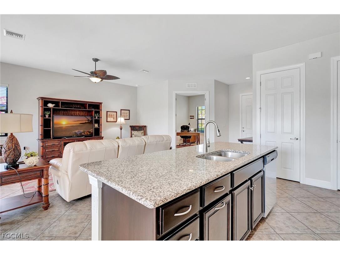 10879 Rutherford Road Fort Myers FL 33913 2026013685 image9