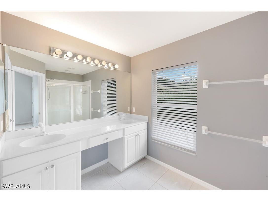 1088 Oxford Lane #48 Naples FL 34105 226018747 image12