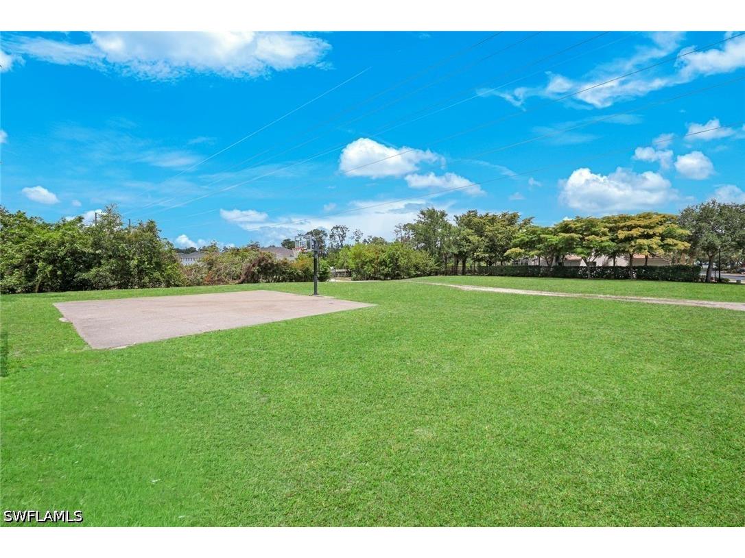 1088 Oxford Lane #48 Naples FL 34105 226018747 image26