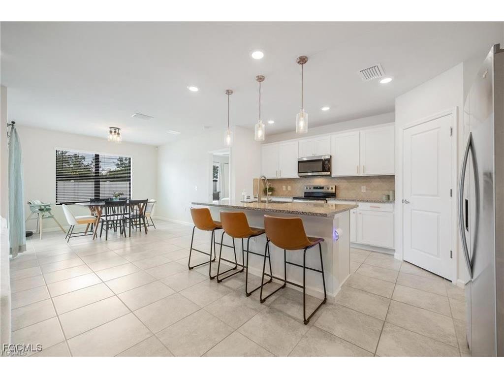 10882 Firebush Circle North Fort Myers FL 33917 2025023208 image10