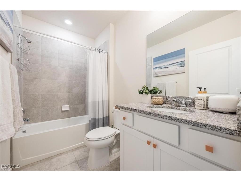 10882 Firebush Circle North Fort Myers FL 33917 2025023208 image21