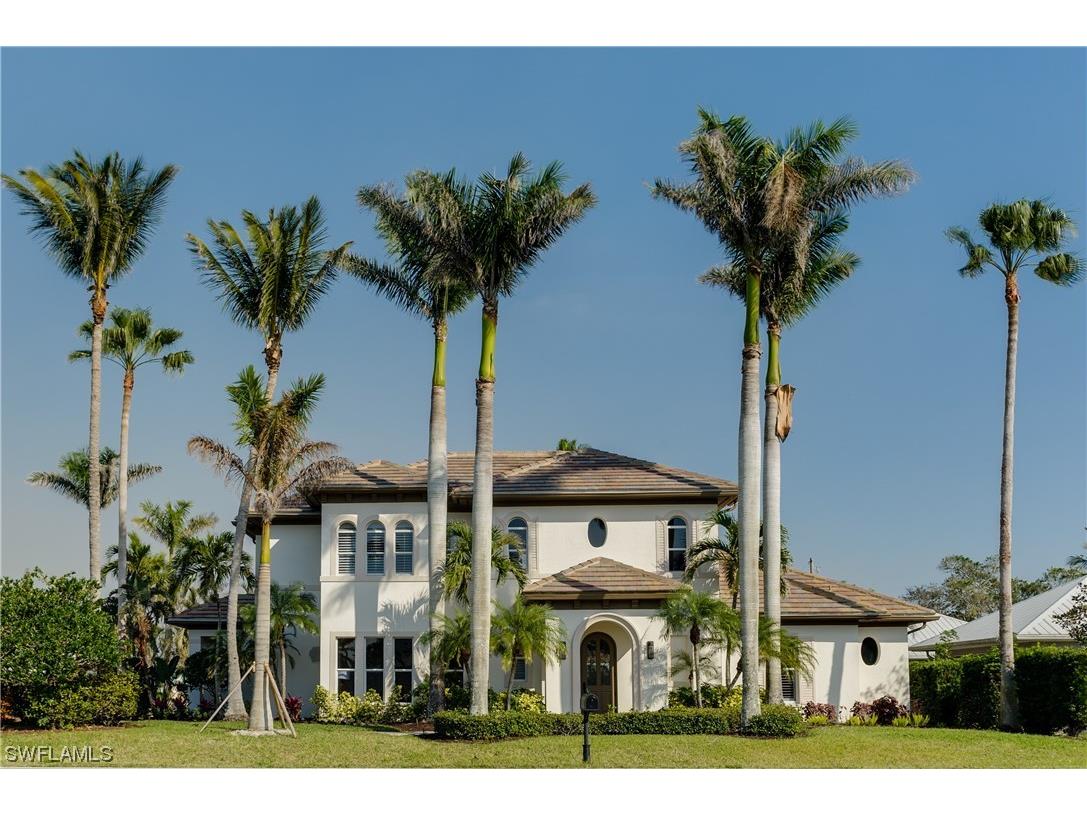 10882 Vanderbilt Drive Naples FL 34108 224009092 image1