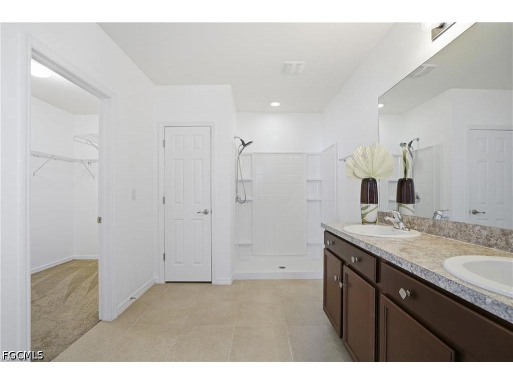 10884 Marble Brook Boulevard Lehigh Acres FL 33936 2026023765 image15