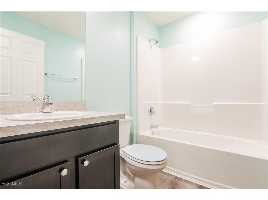 1089 Knotty Pine Avenue North Port FL 34288 2025017590 image14