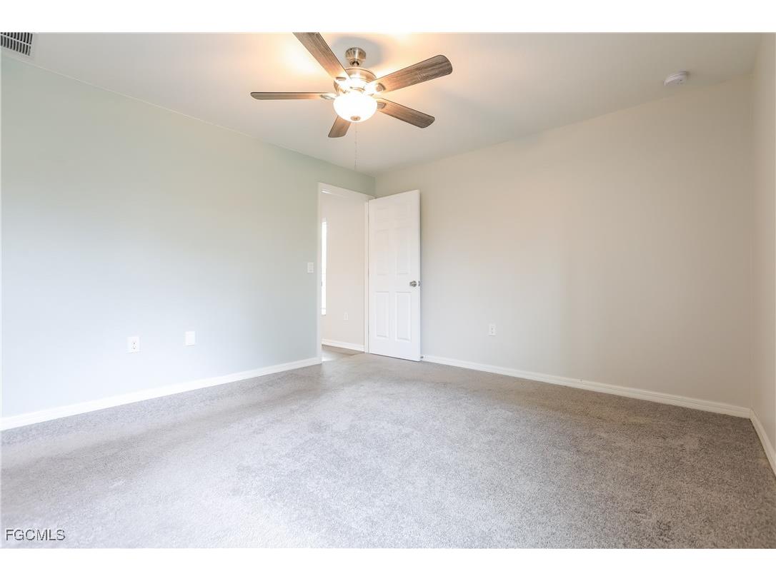 1089 Knotty Pine Avenue North Port FL 34288 2025017590 image7