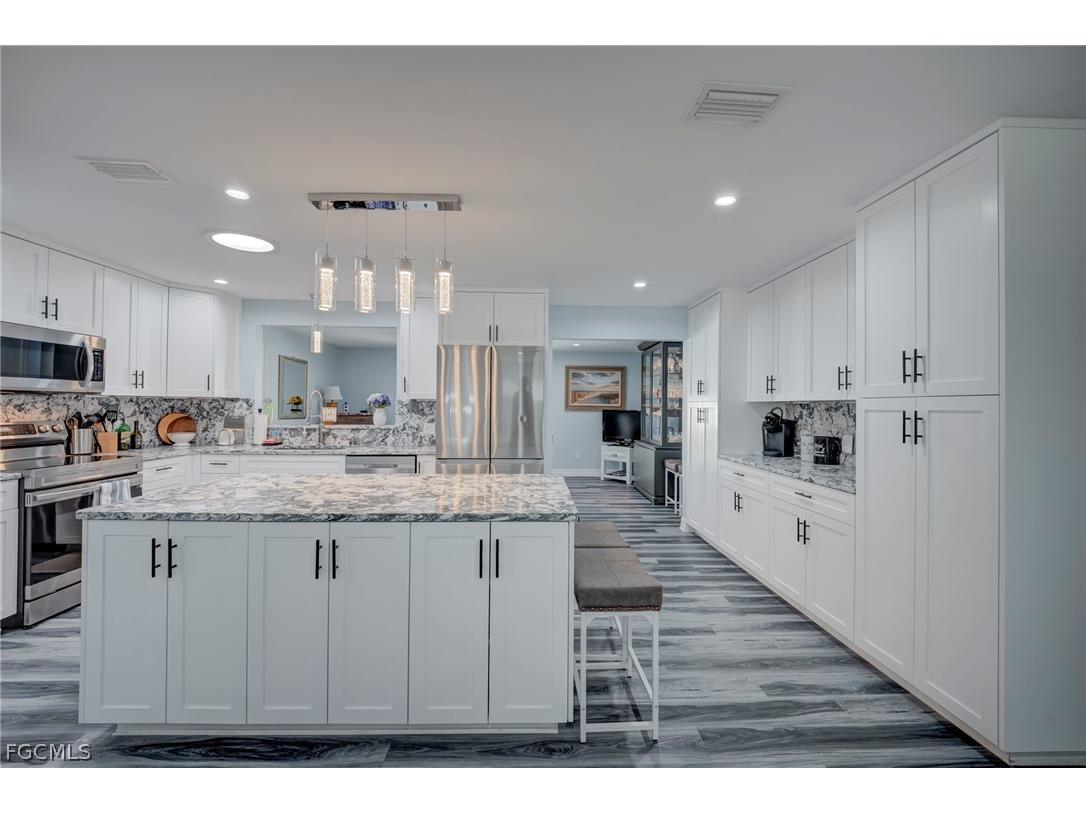 1089 N Town And River Drive Fort Myers FL 33919 2026013535 image11