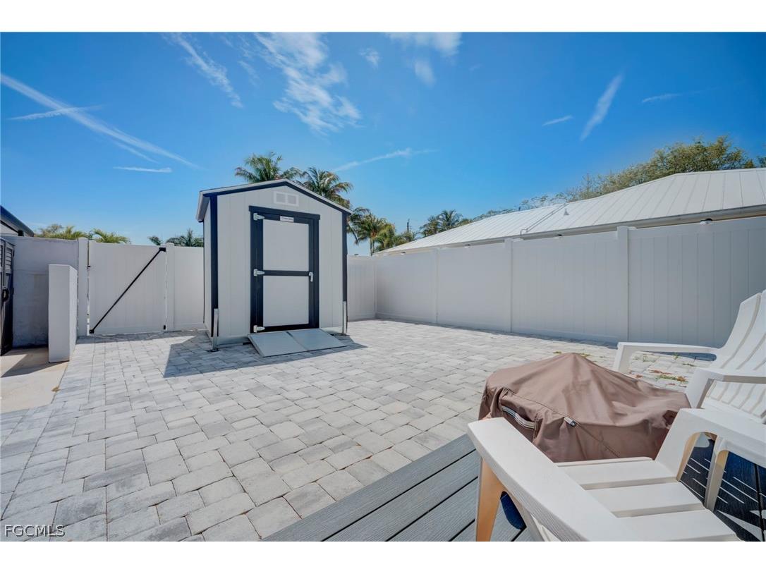 1089 N Town And River Drive Fort Myers FL 33919 2026013535 image28