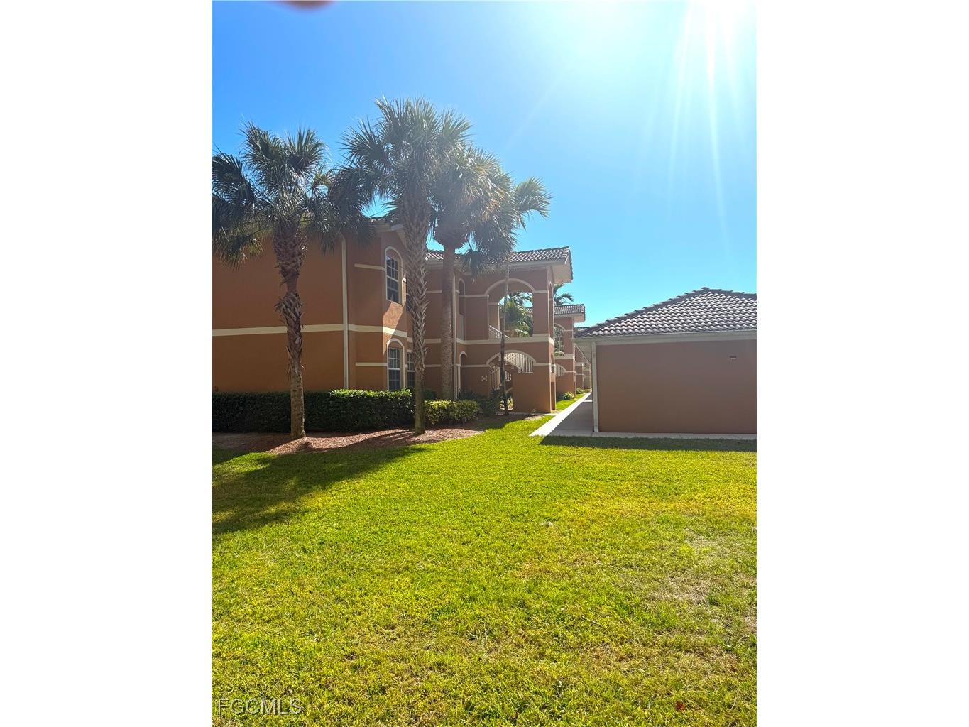 1089 Winding Pines Circle #102 Cape Coral FL 33909 2026002917 image1