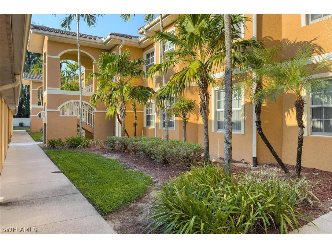 1089 Winding Pines Circle #105 Cape Coral FL 33909 224044466 image1