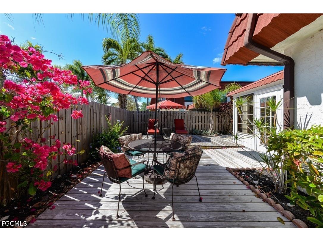 10891 Meadow Lark Cove Drive Fort Myers FL 33908 2026018387 image2