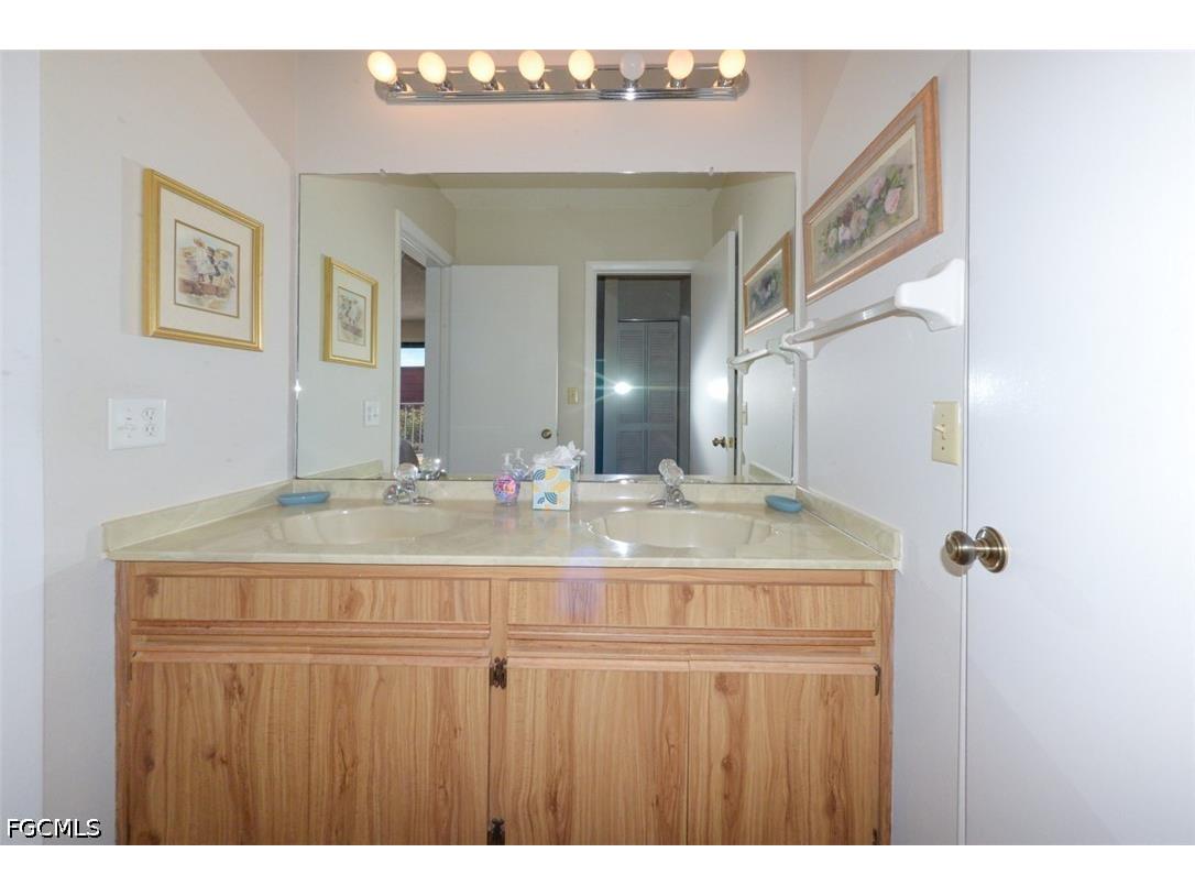 10891 Meadow Lark Cove Drive Fort Myers FL 33908 2026018387 image30