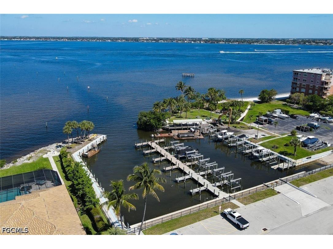 10891 Meadow Lark Cove Drive Fort Myers FL 33908 2026018387 image43