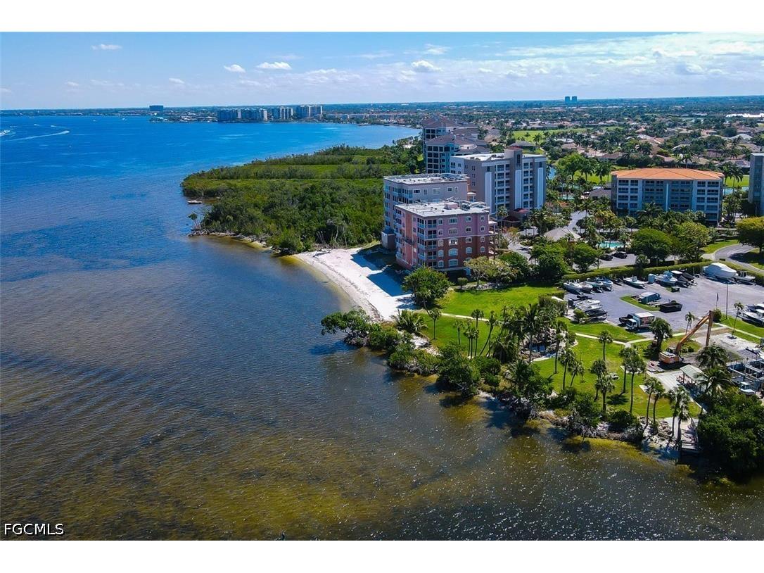 10891 Meadow Lark Cove Drive Fort Myers FL 33908 2026018387 image44