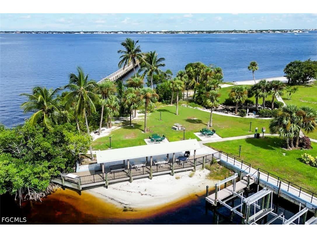 10891 Meadow Lark Cove Drive Fort Myers FL 33908 2026018387 image47