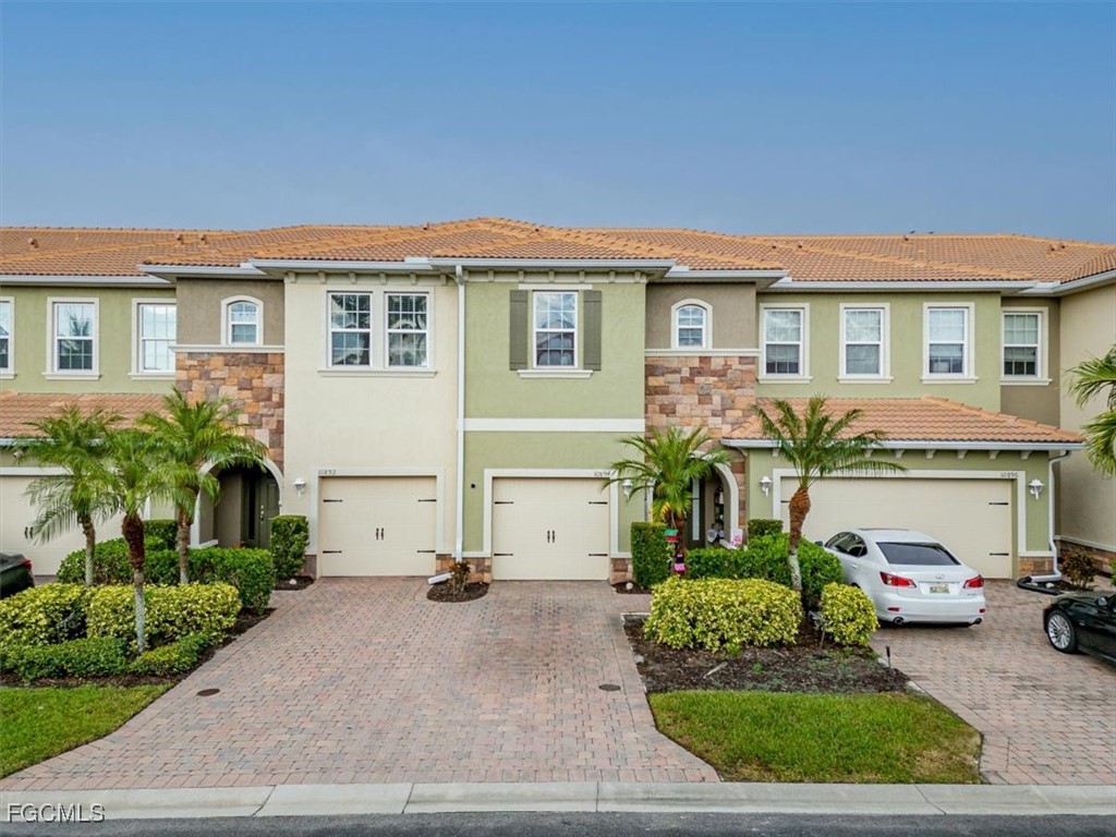 10894 Alvara Way Bonita Springs FL 34135 2025004146 image1