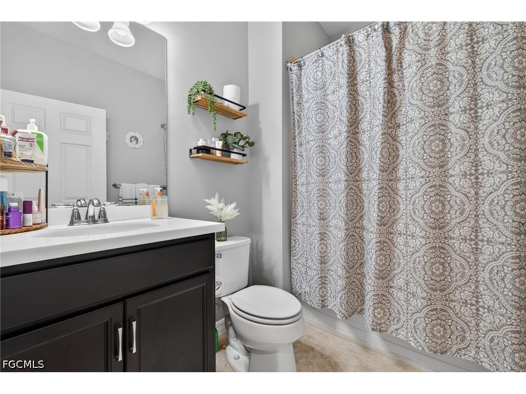 10894 Glenhurst Street Fort Myers FL 33913 2026018418 image23