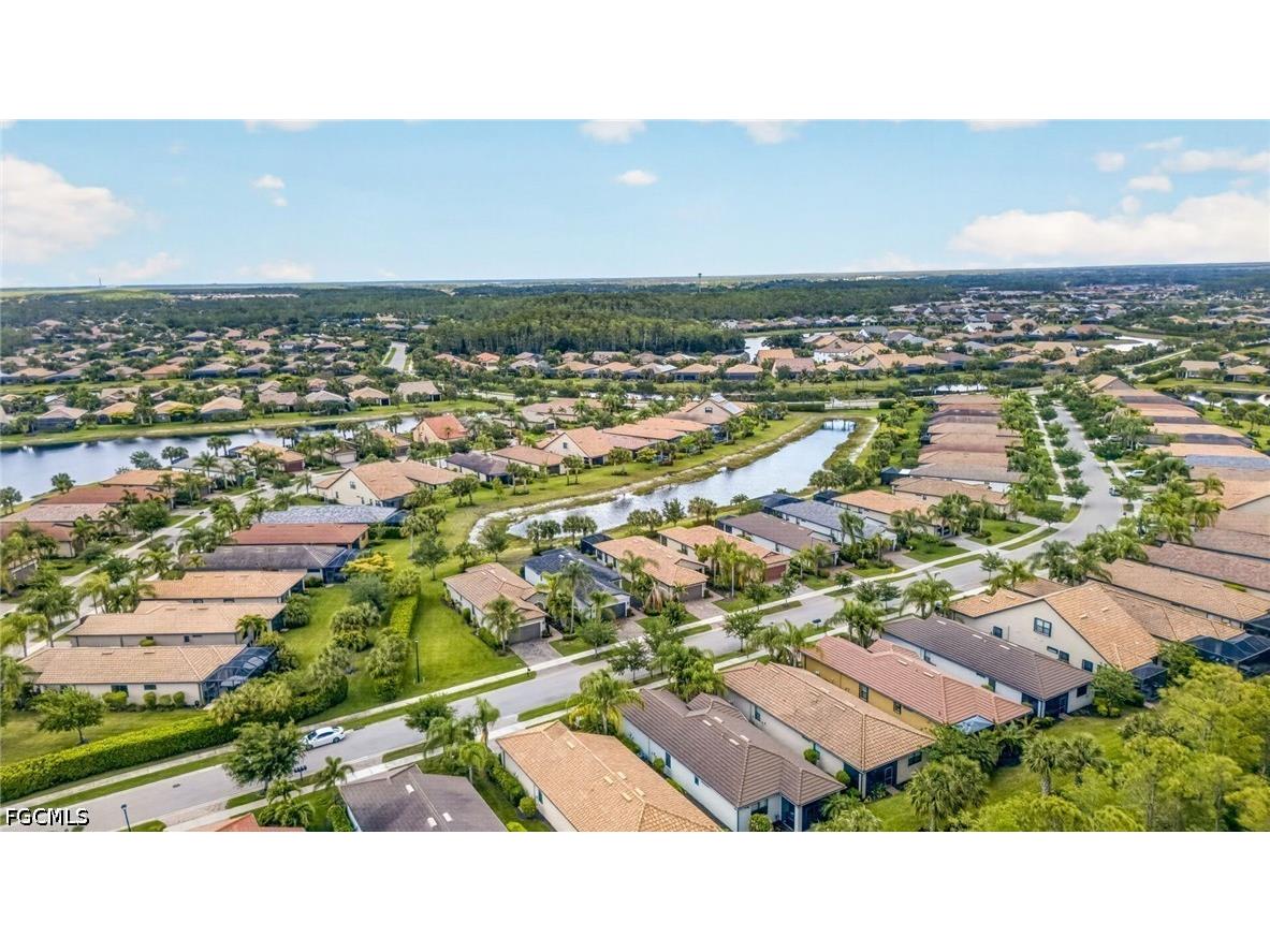 10894 Glenhurst Street Fort Myers FL 33913 2026018418 image32
