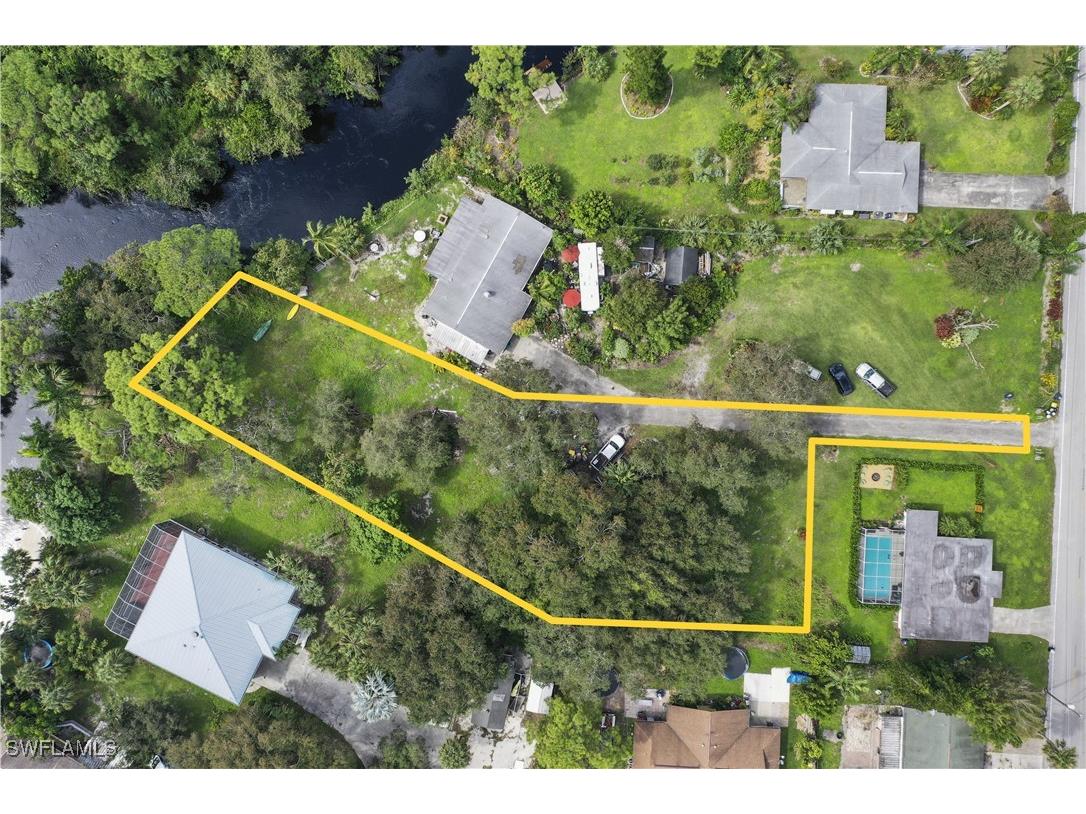 10894 Goodwin Street Bonita Springs FL 34135 224083379 image1