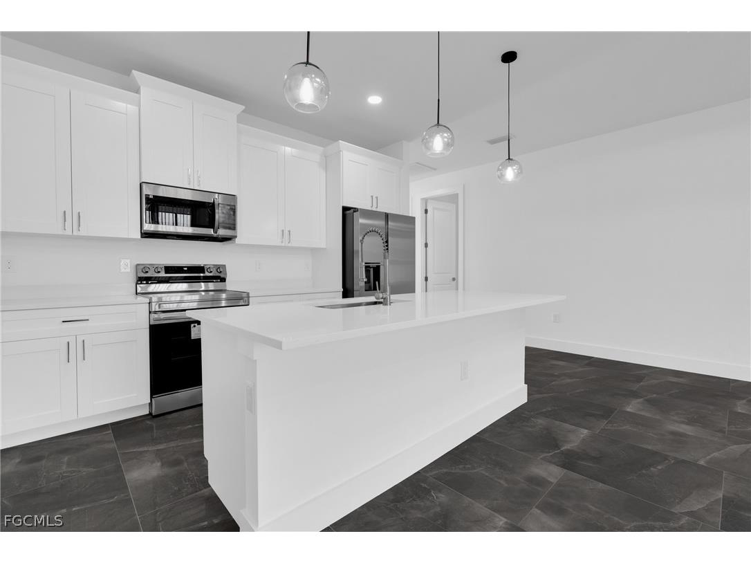 109/111 Harry Avenue S Lehigh Acres FL 33973 2026008475 image20