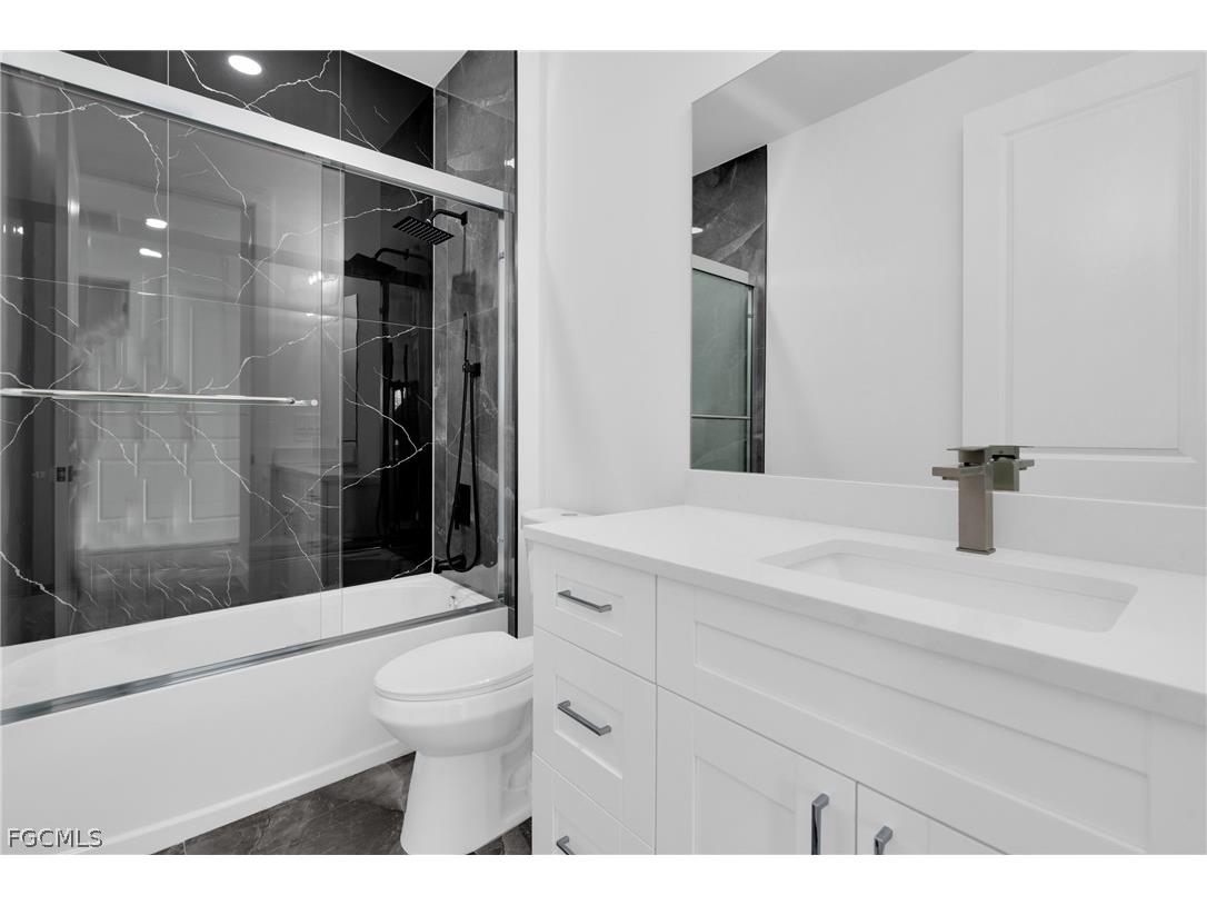 109/111 Harry Avenue S Lehigh Acres FL 33973 2026008475 image23
