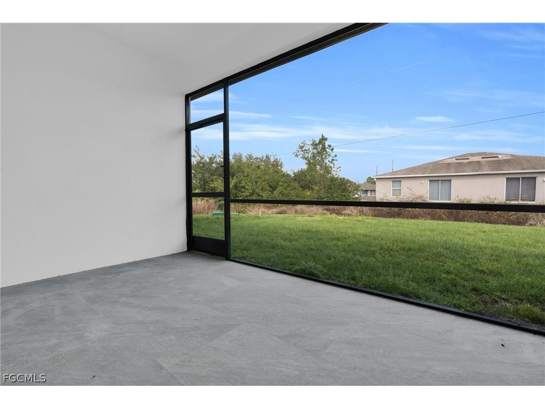 109/111 Harry Avenue S Lehigh Acres FL 33973 2026008475 image30