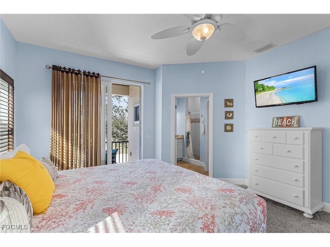 109 Gulfview Avenue Fort Myers Beach FL 33931 2026002969 image12