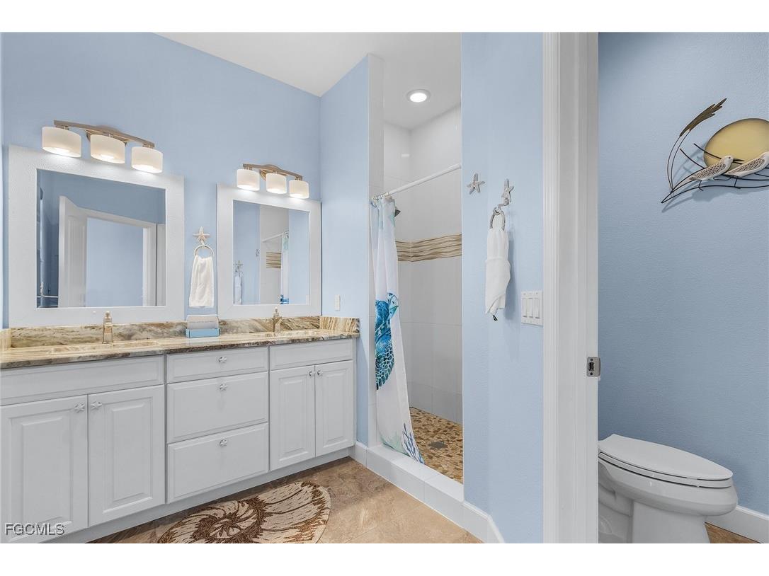 109 Gulfview Avenue Fort Myers Beach FL 33931 2026002969 image13