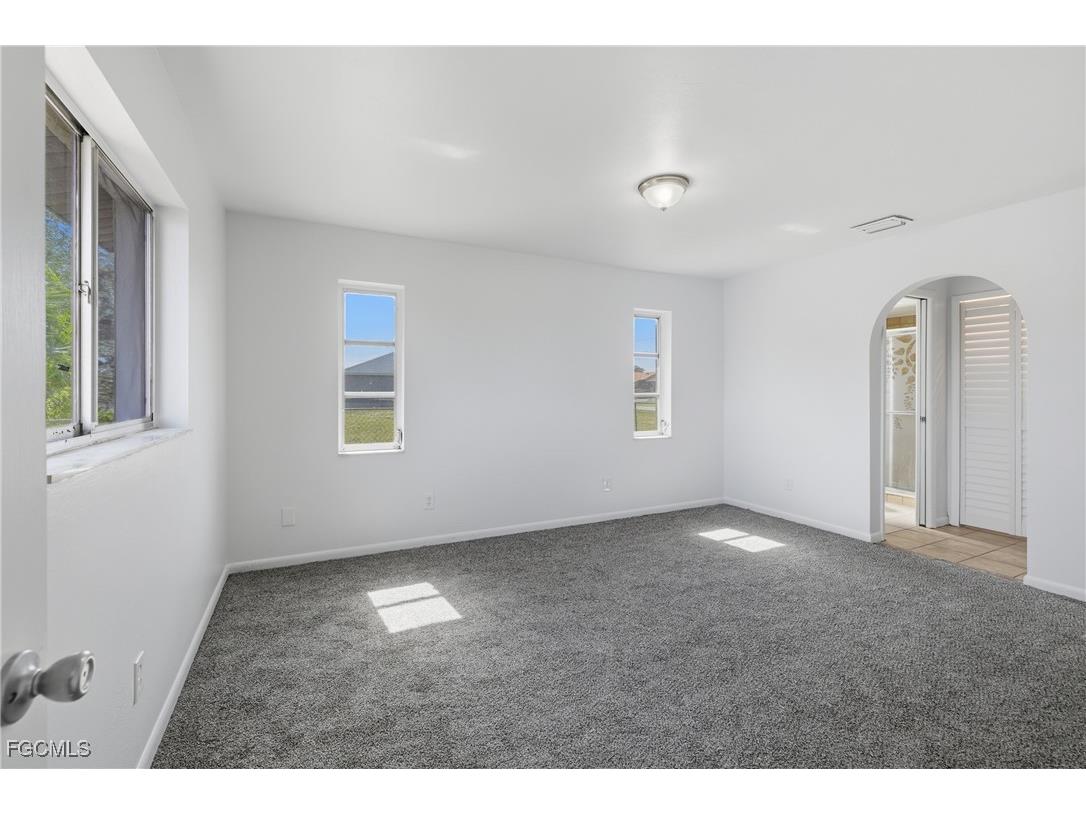 109 NE 20th Court Cape Coral FL 33909 2025016919 image16