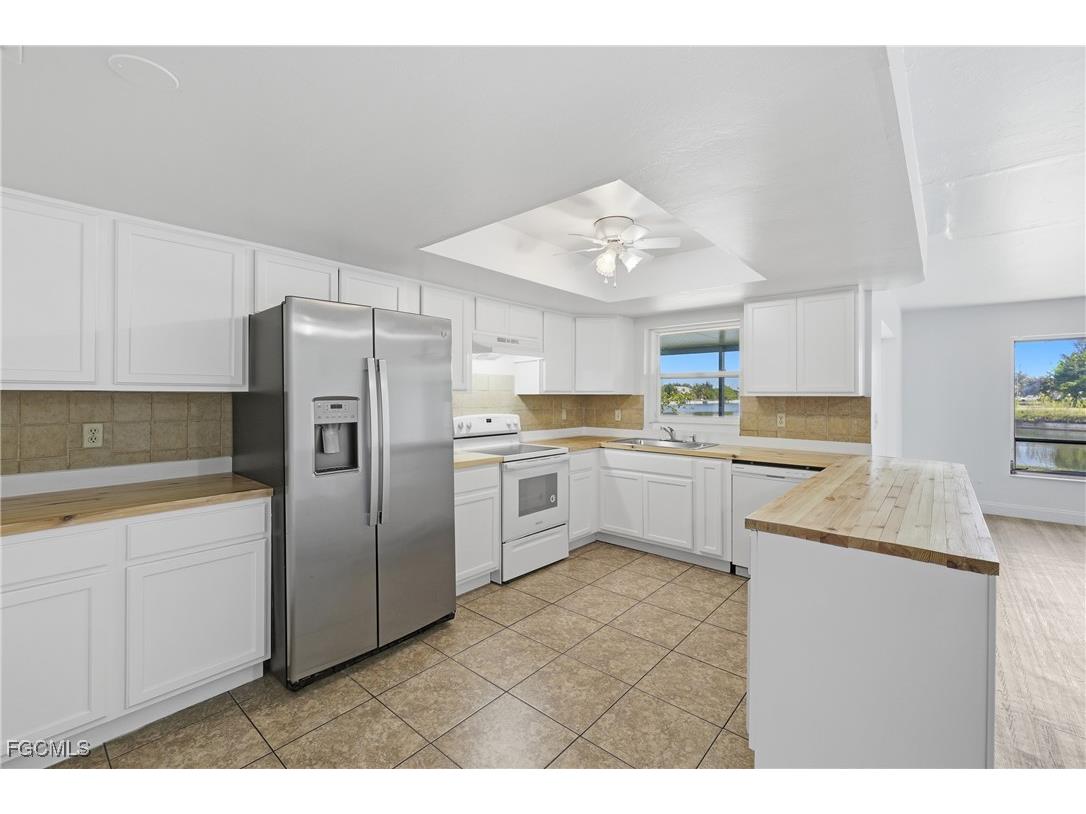 109 NE 20th Court Cape Coral FL 33909 2025016919 image28