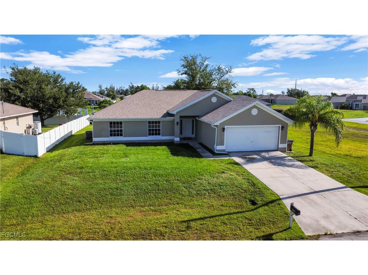 109 NW 14th Street Cape Coral FL 33993 2025000227 image1