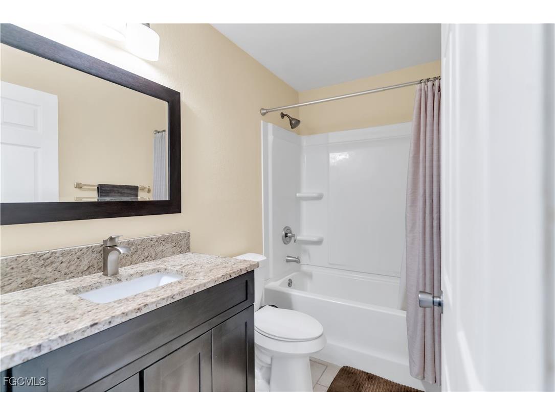 109 NW 14th Street Cape Coral FL 33993 2025000227 image19