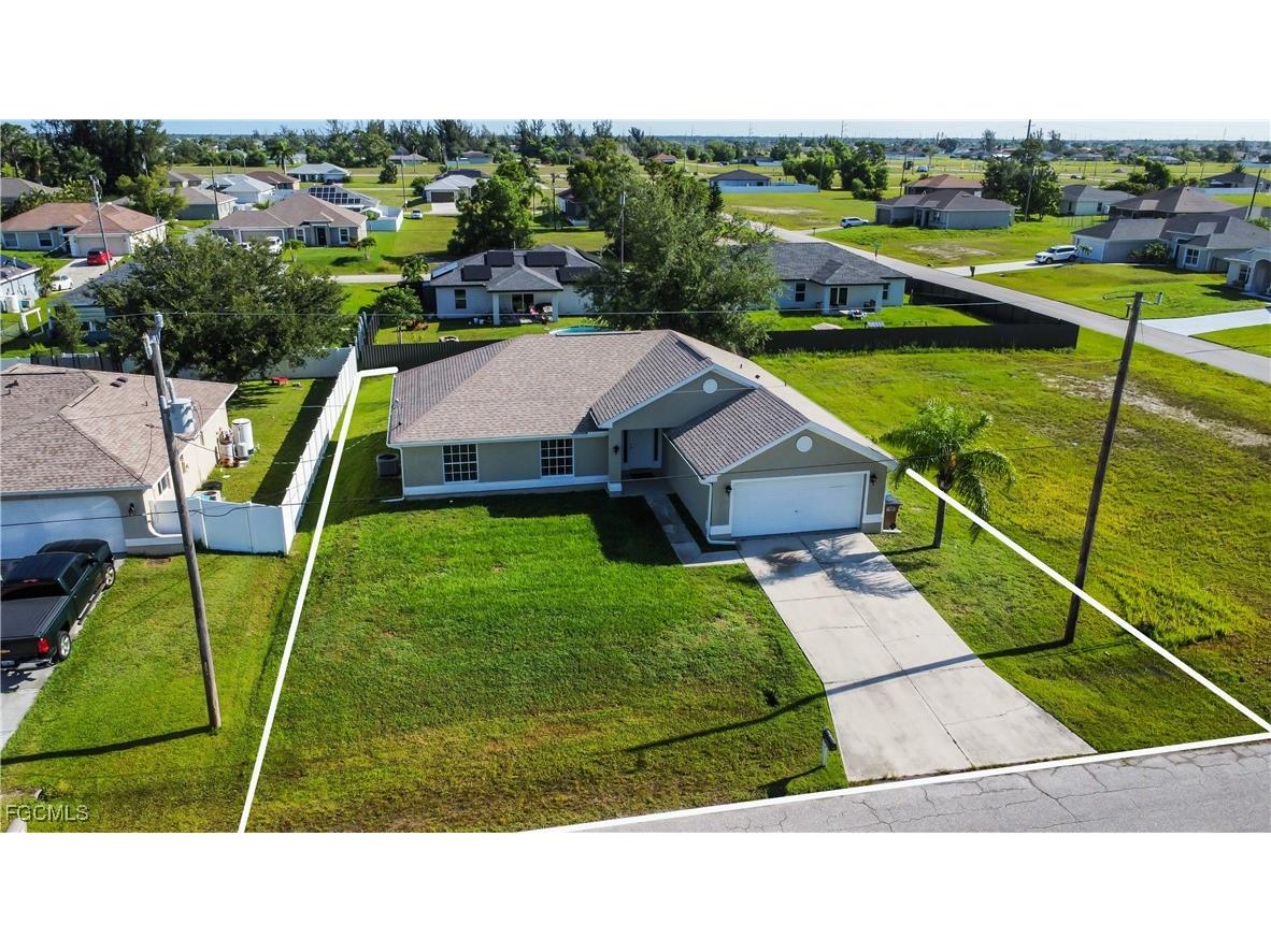 109 NW 14th Street Cape Coral FL 33993 2025000227 image21