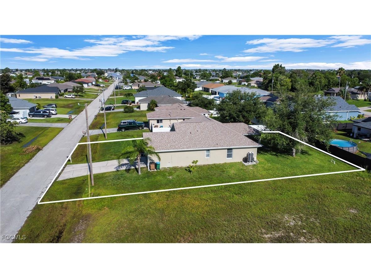 109 NW 14th Street Cape Coral FL 33993 2025000227 image22