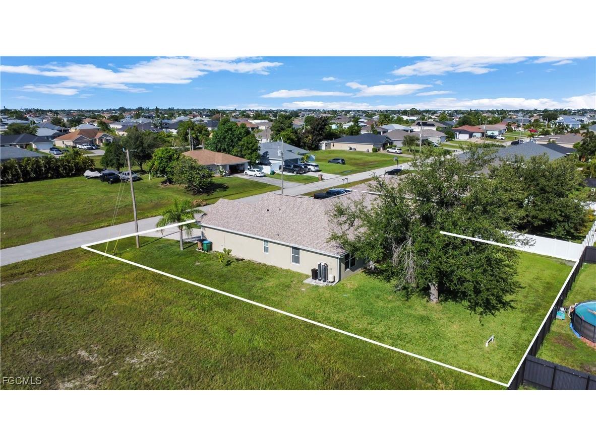 109 NW 14th Street Cape Coral FL 33993 2025000227 image23