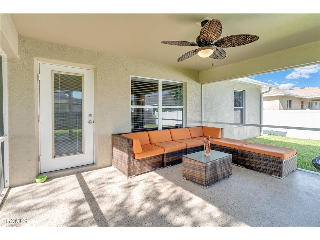 109 NW 14th Street Cape Coral FL 33993 2025000227 image6