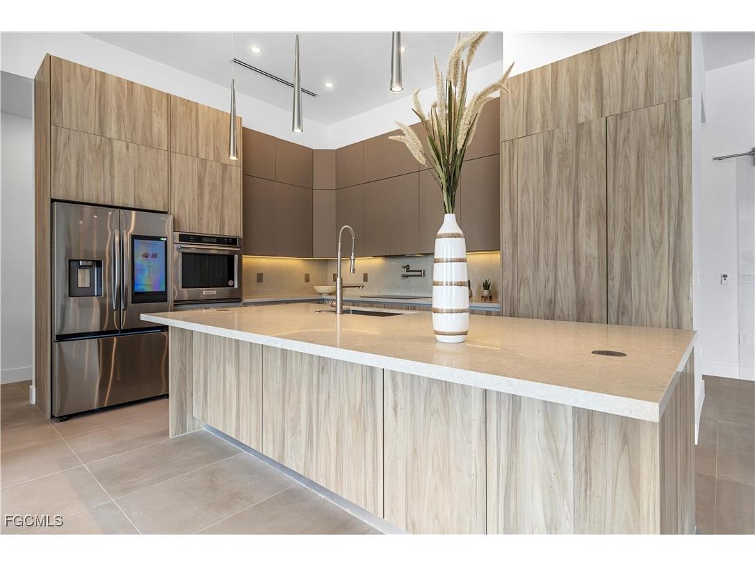 109 NW 35th Place Cape Coral FL 33993 2026000410 image14