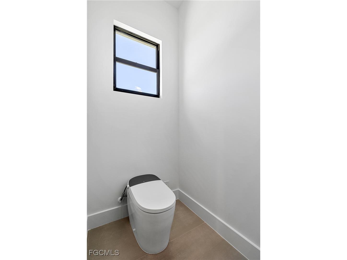 109 NW 35th Place Cape Coral FL 33993 2026000410 image36