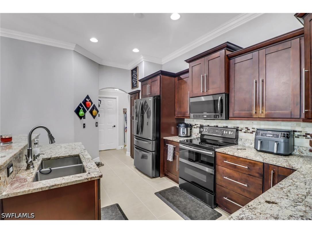 109 NW 38th Place Cape Coral FL 33993 226020788 image13