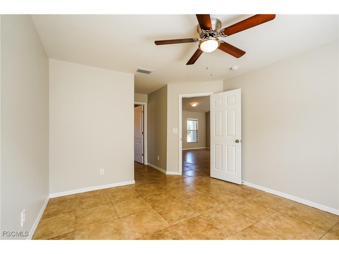 109 Ocean Park Drive Lehigh Acres FL 33972 2025015276 image9