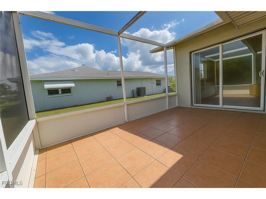 109 SE 46th Lane Cape Coral FL 33904 2025019329 image10