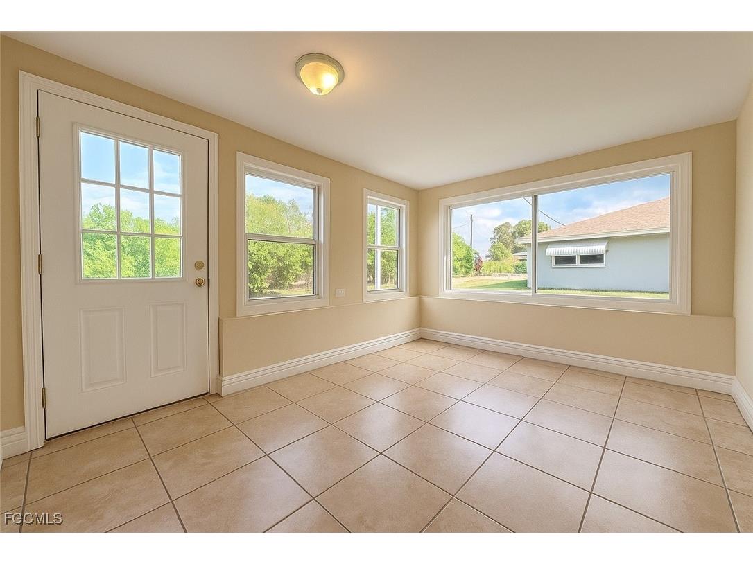 109 SE 46th Lane Cape Coral FL 33904 2025019329 image20