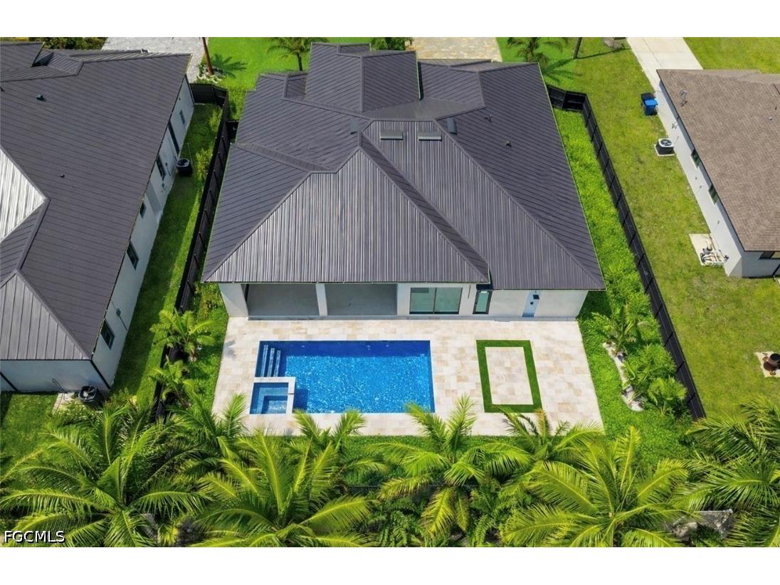 109 SW 34th Avenue Cape Coral FL 33991 2026015265 image2