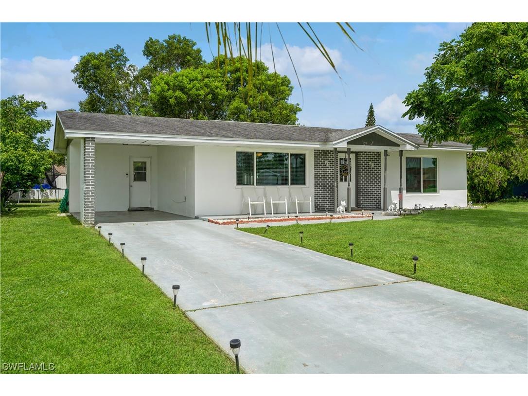 109 Stafford Place Lehigh Acres FL 33936 223053329 image1