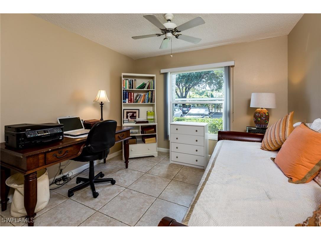 109 Wading Bird Circle #V-104 Naples FL 34110 225076949 image12