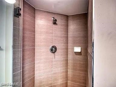 109 Wading Bird Circle #V102 Naples FL 34110 225072852 image13