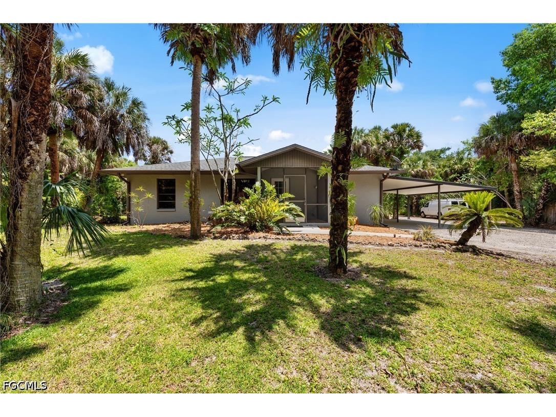 1090 13th Street SW Naples FL 34117 2026018520 image1