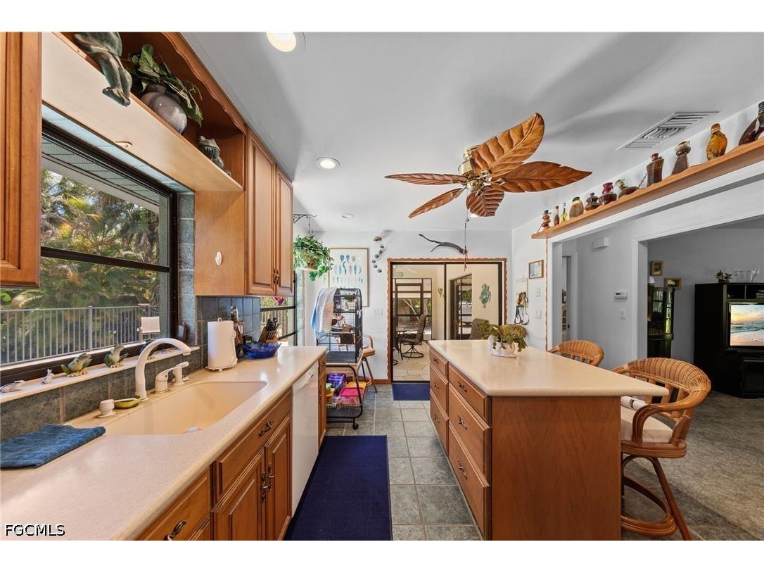 1090 13th Street SW Naples FL 34117 2026018520 image16