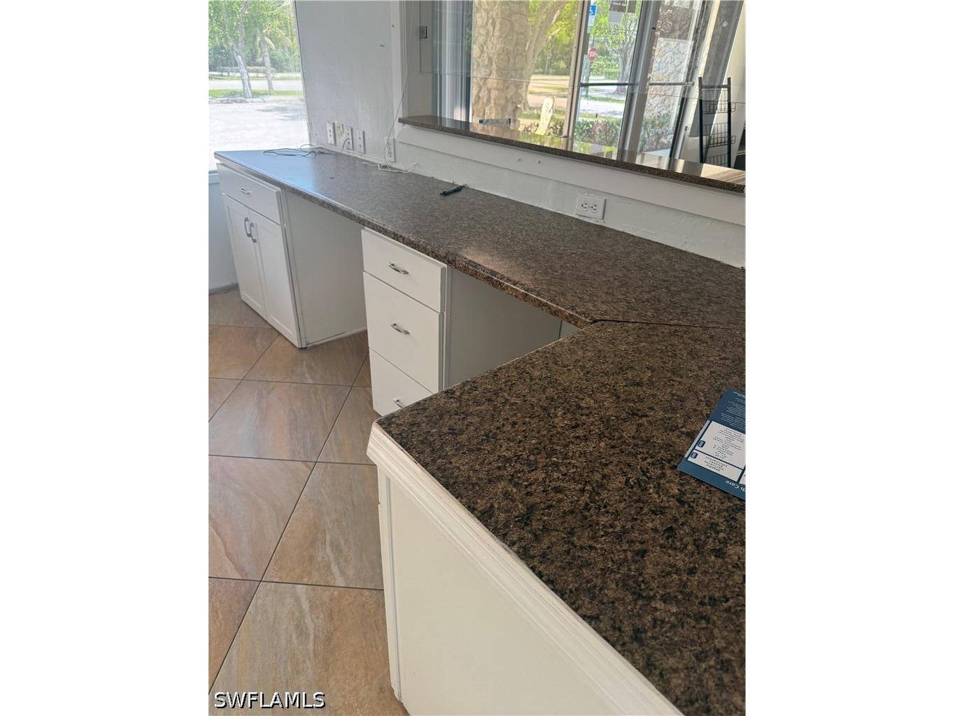1090 6th Avenue N #24 Naples FL 34102 226016436 image16