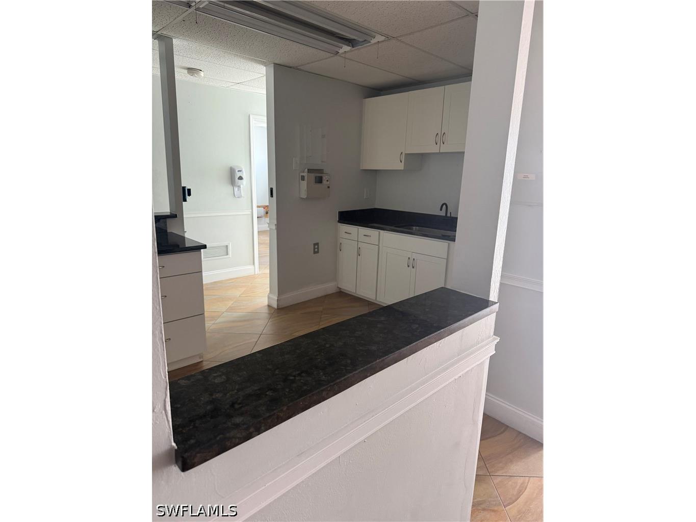 1090 6th Avenue N #24 Naples FL 34102 226016436 image8